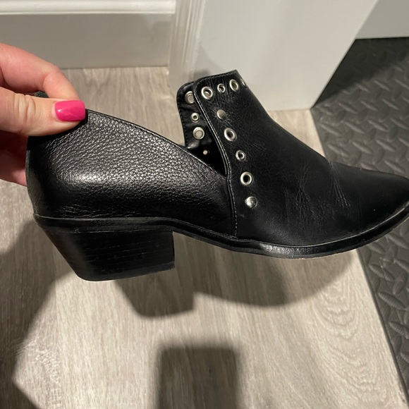 Rebecca Minkoff black leather booties - Picture 4 of 9